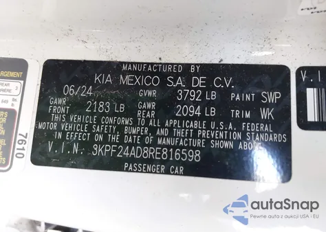 2024 Kia Forte Lxs z USA, uszkodzony, nr VIN 3KPF24AD8RE816598